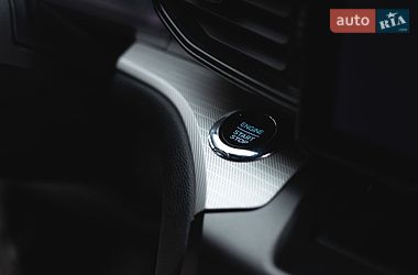 Внедорожник / Кроссовер Ford Explorer 2020 в Ровно