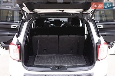 Внедорожник / Кроссовер Ford Explorer 2020 в Ровно