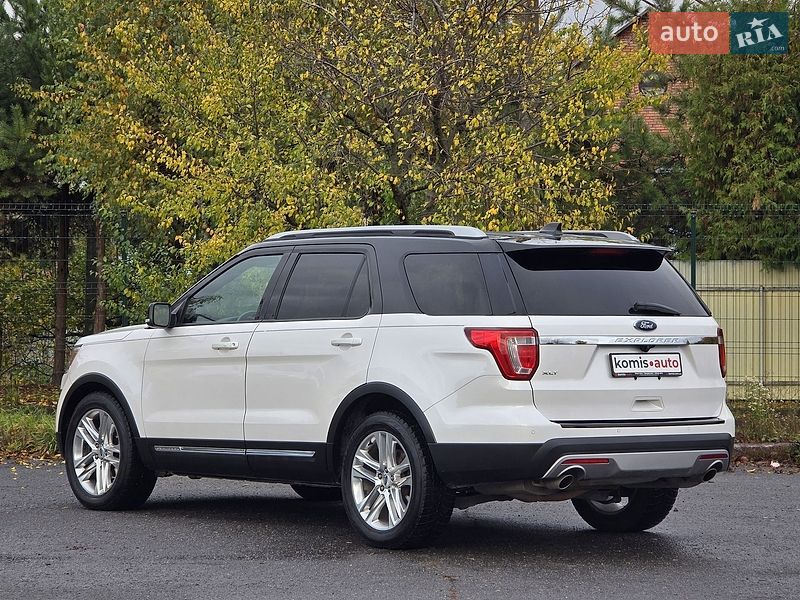 Позашляховик / Кросовер Ford Explorer 2017 в Хмельницькому
