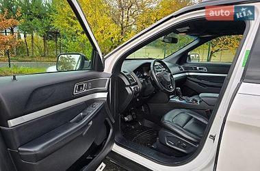 Позашляховик / Кросовер Ford Explorer 2017 в Хмельницькому