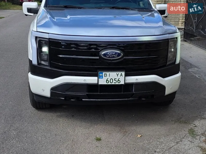 Ford F-150 Lightning 2023