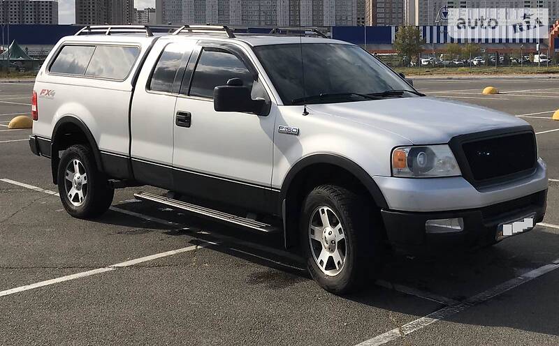 Пікап Ford F-150 2004 в Києві