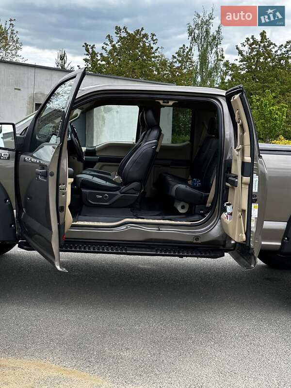 Пикап Ford F-150 2018 в Ужгороде фото 10 Пикап Ford F-150 2018 в Ужгороде