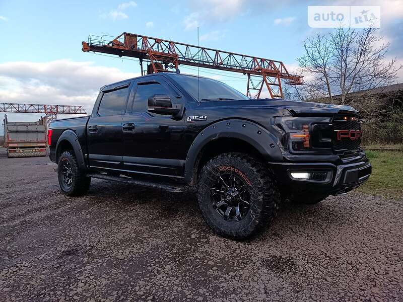 Пікап Ford F-150 2017 в Тячеві