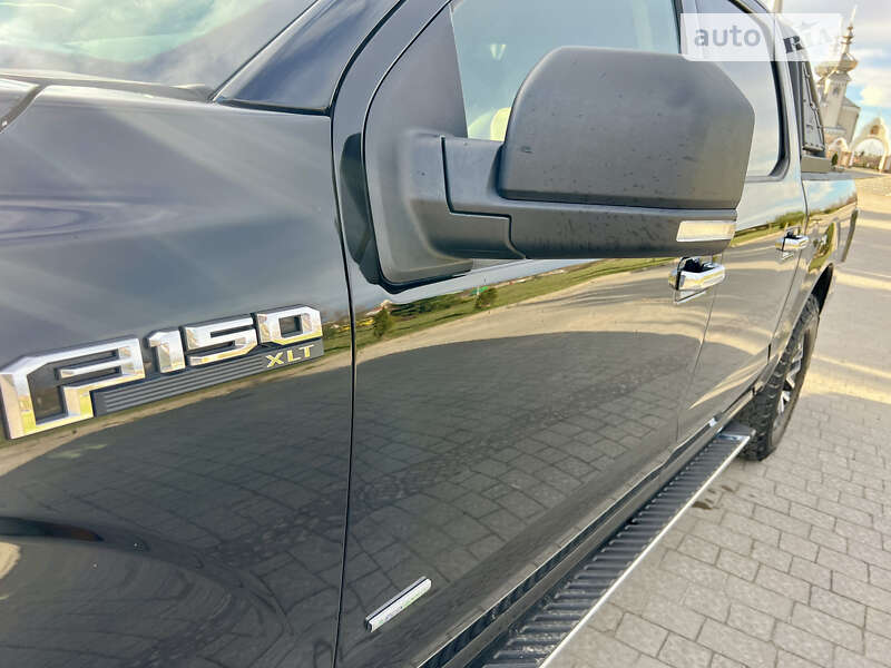 Пикап Ford F-150 2017 в Пустомытах