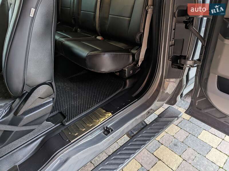 Пикап Ford F-150 2017 в Ивано-Франковске