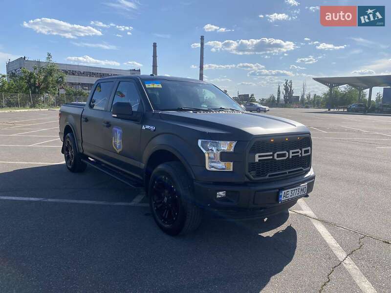 Пикап Ford F-150 2017 в Киеве