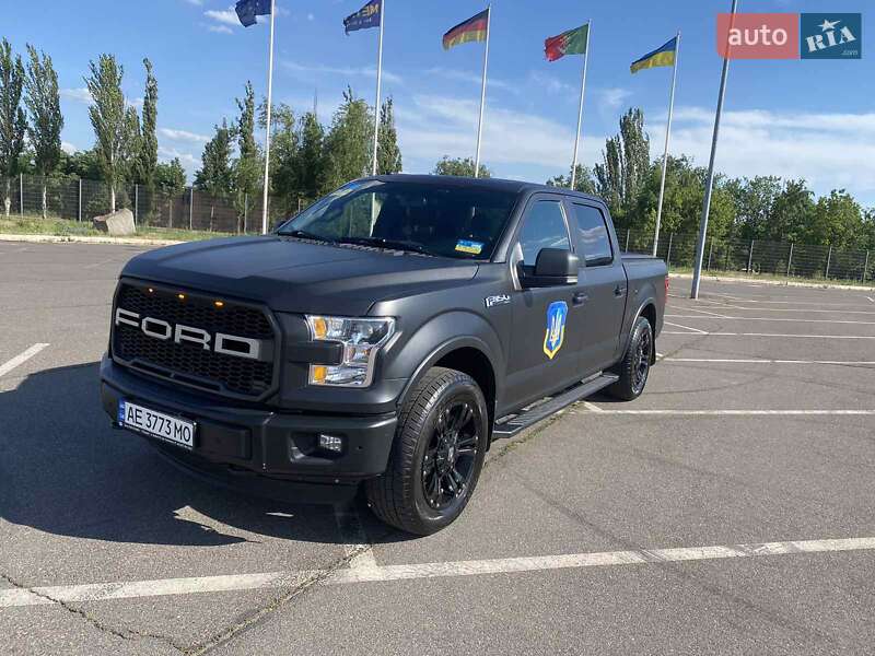Пикап Ford F-150 2017 в Киеве