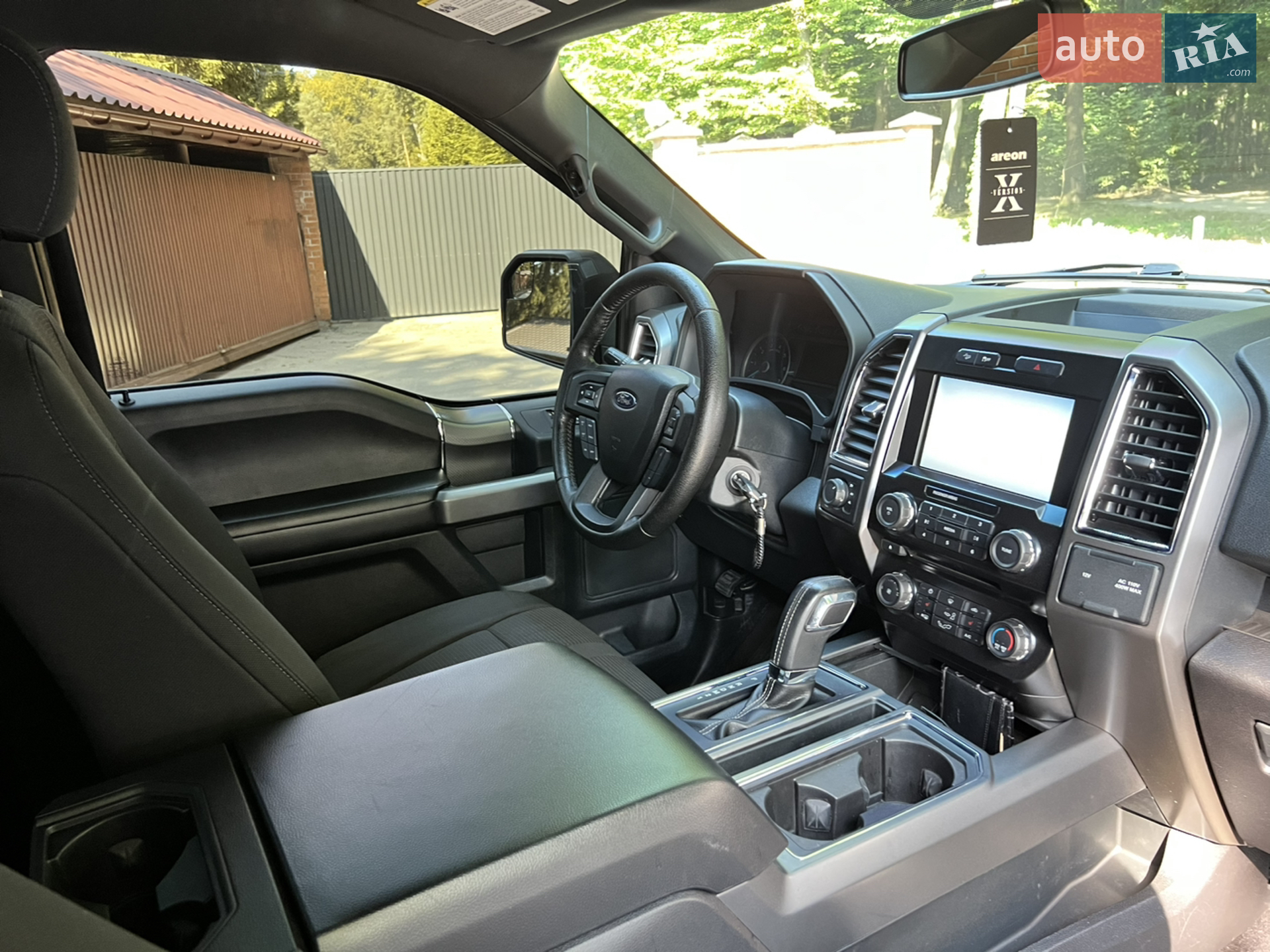 2015 Ford F-150 - мініатюра 26