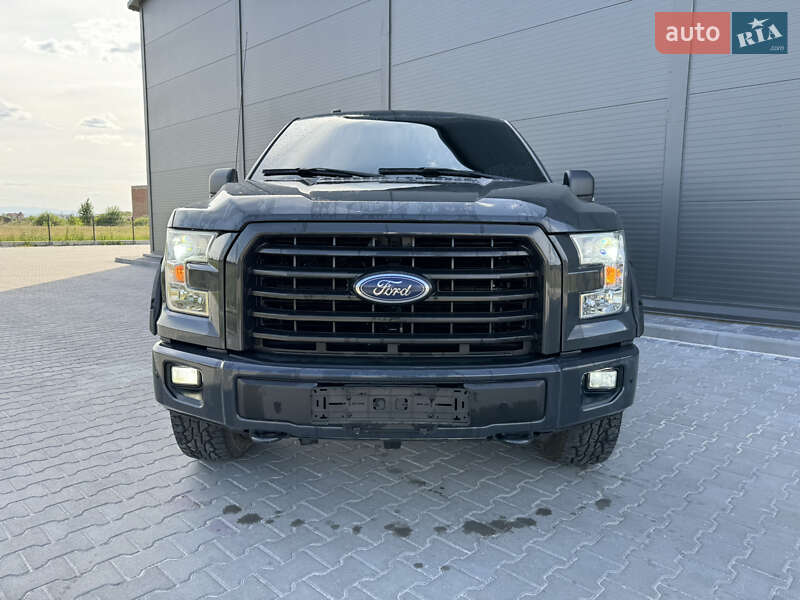 Пікап Ford F-150 2016 в Івано-Франківську