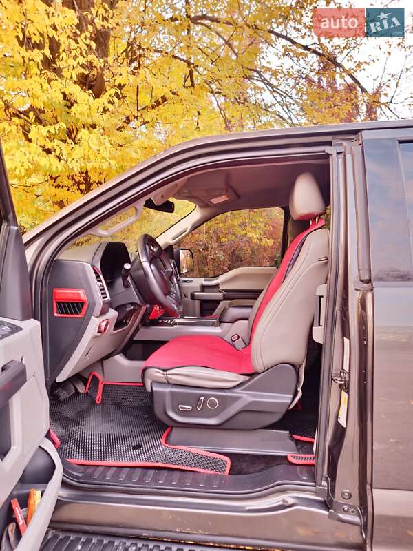 Пикап Ford F-150 2015 в Черкассах