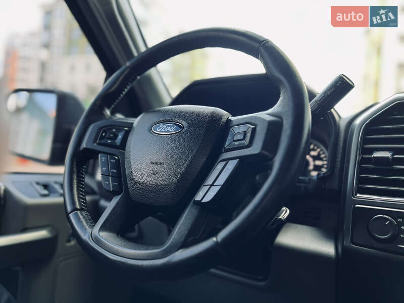 Пікап Ford F-150 2017 в Івано-Франківську