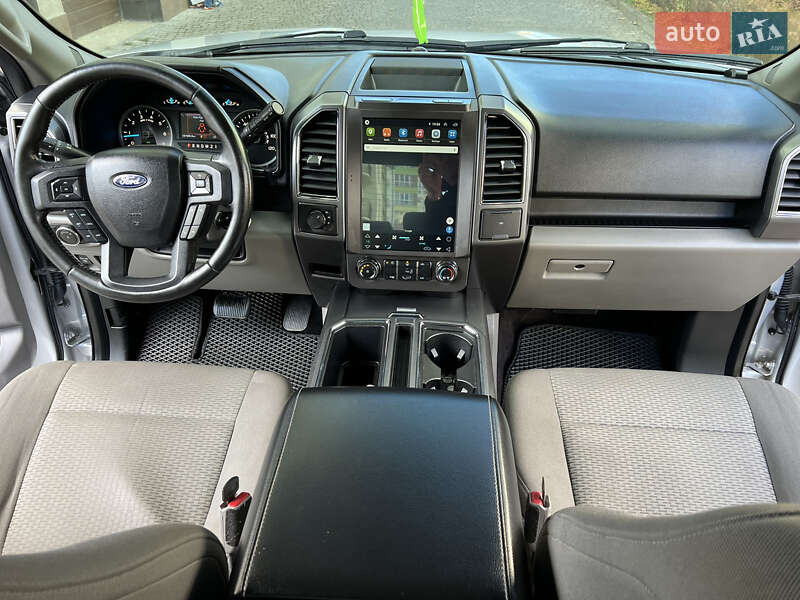 Пікап Ford F-150 2017 в Івано-Франківську