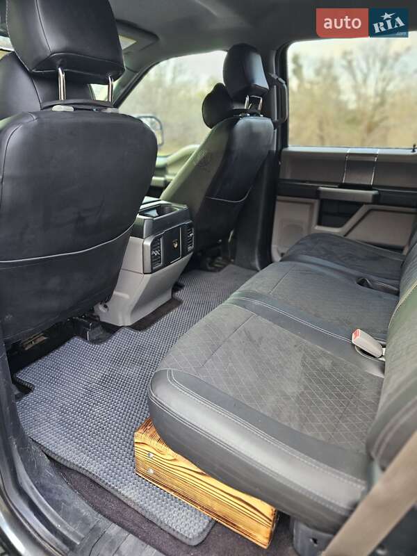 Пикап Ford F-150 2016 в Полтаве