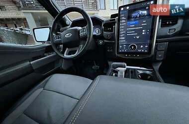 Пикап Ford F-150 2023 в Ивано-Франковске