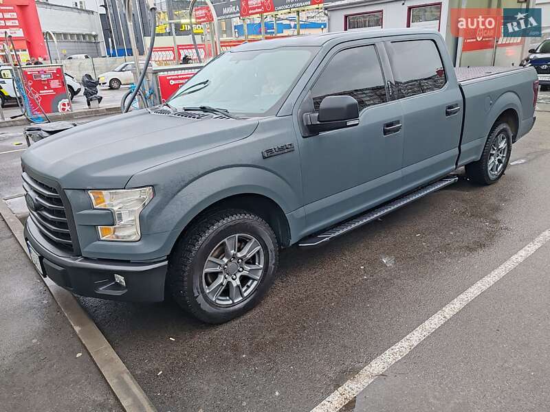Пікап Ford F-150 2015 в Києві