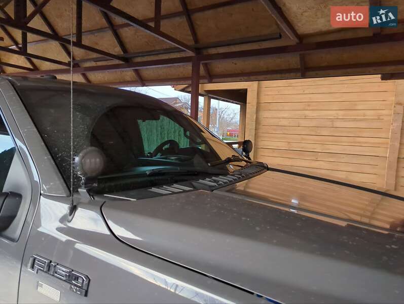 Пикап Ford F-150 2017 в Ивано-Франковске