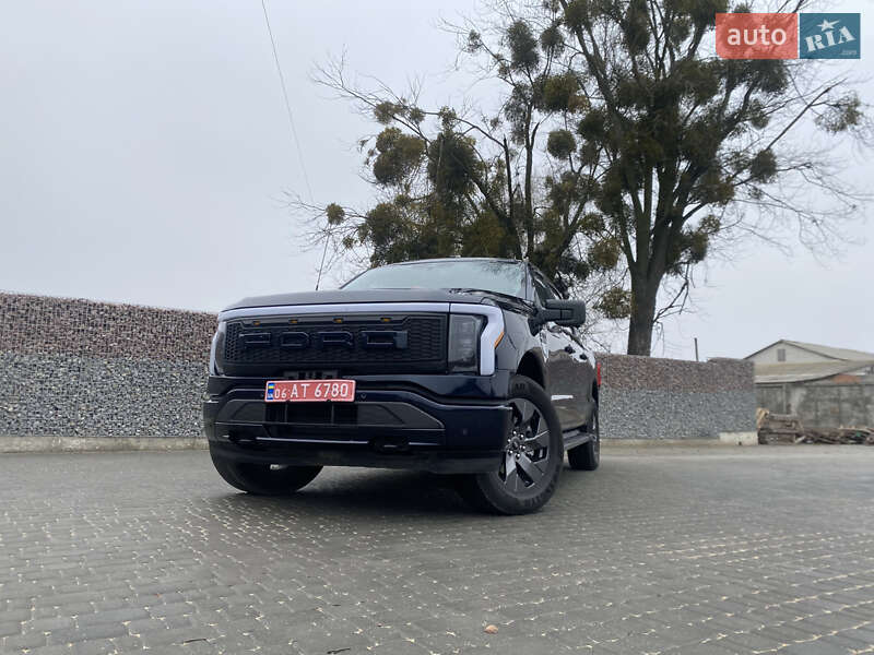 Пикап Ford F-150 2023 в 