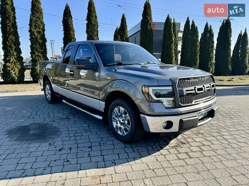 Пикап Ford F-150 2012 в Львове