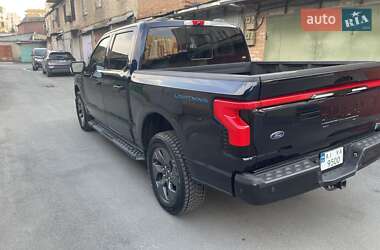 Пикап Ford F-150 2022 в 