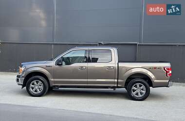 Пикап Ford F-150 2018 в 