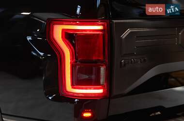 Пикап Ford F-150 2017 в 