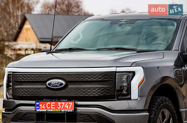Пикап Ford F-150 2023 в 