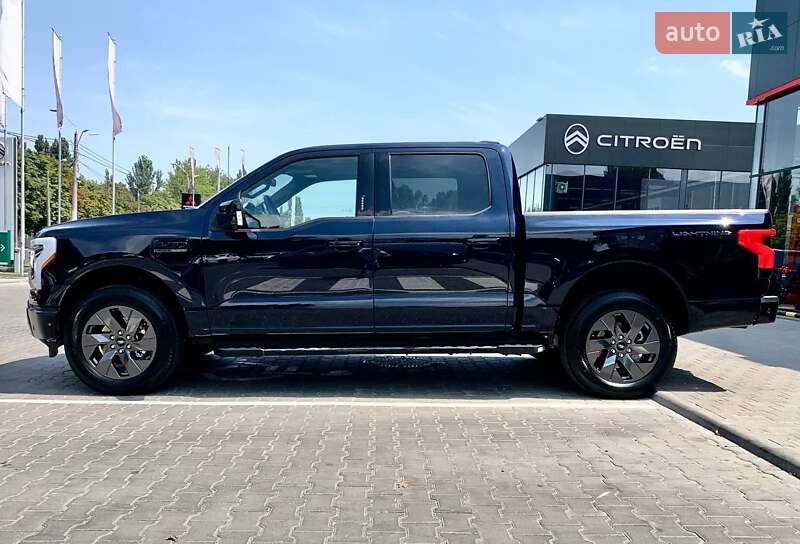 Пикап Ford F-150 2023 в Черноморске