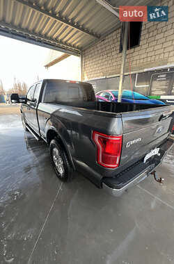 Пікап Ford F-150 2015 в 