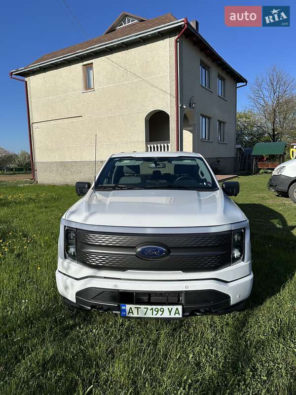 Пикап Ford F-150 2023 в Богородчанах