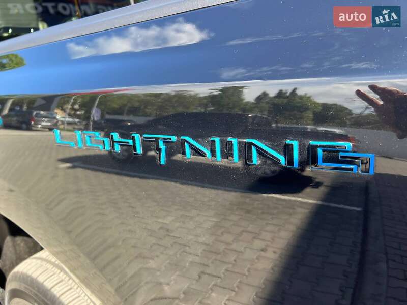 Пикап Ford F-150 2022 в Одессе