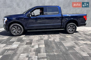 Пикап Ford F-150 2023 в 