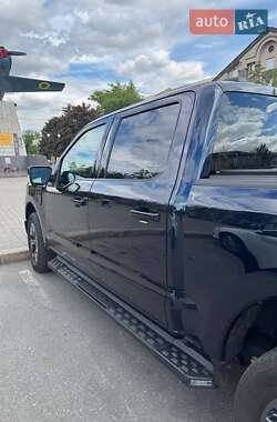 Пикап Ford F-150 2023 в 