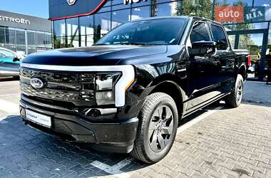 Пикап Ford F-150 2023 в 