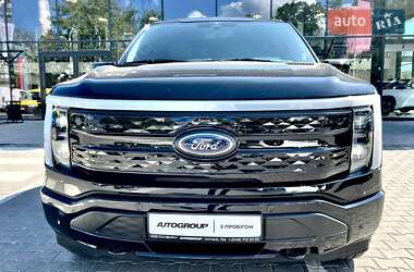 Пикап Ford F-150 2023 в 