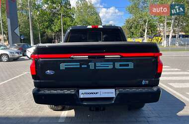 Пикап Ford F-150 2023 в 