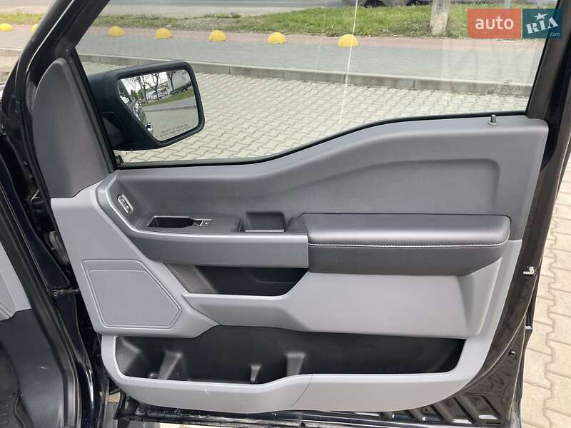 Пикап Ford F-150 2021 в Ивано-Франковске