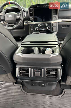 Пикап Ford F-150 2023 в 