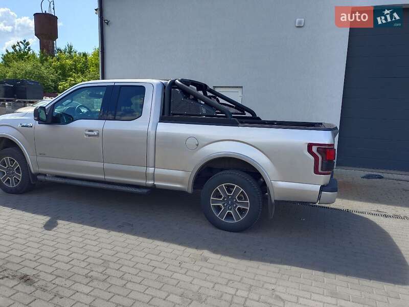 Пікап Ford F-150 2015 в Диканьці