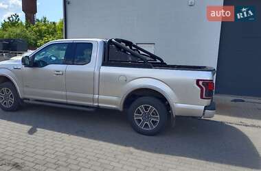 Пікап Ford F-150 2015 в 