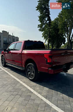 Пикап Ford F-150 2022 в 