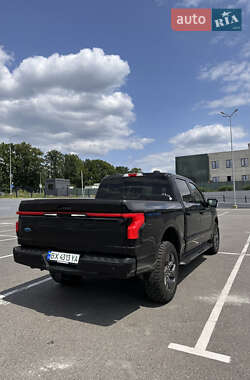 Пикап Ford F-150 2022 в 