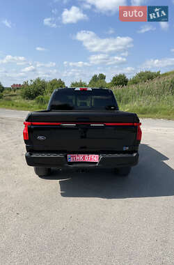 Пикап Ford F-150 2023 в 