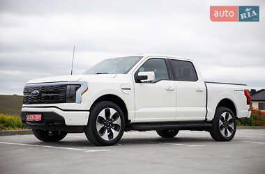 Пикап Ford F-150 2023 в 