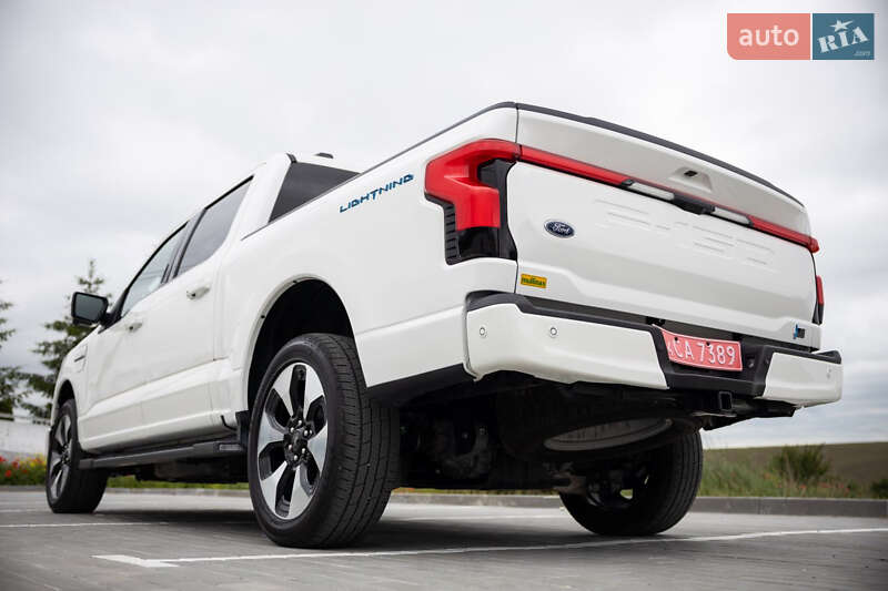 Пикап Ford F-150 2023 в Тернополе