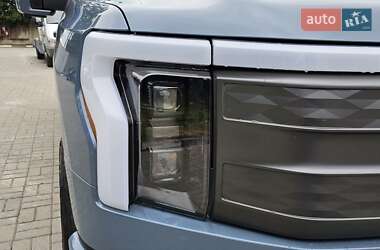 Пікап Ford F-150 2023 в 