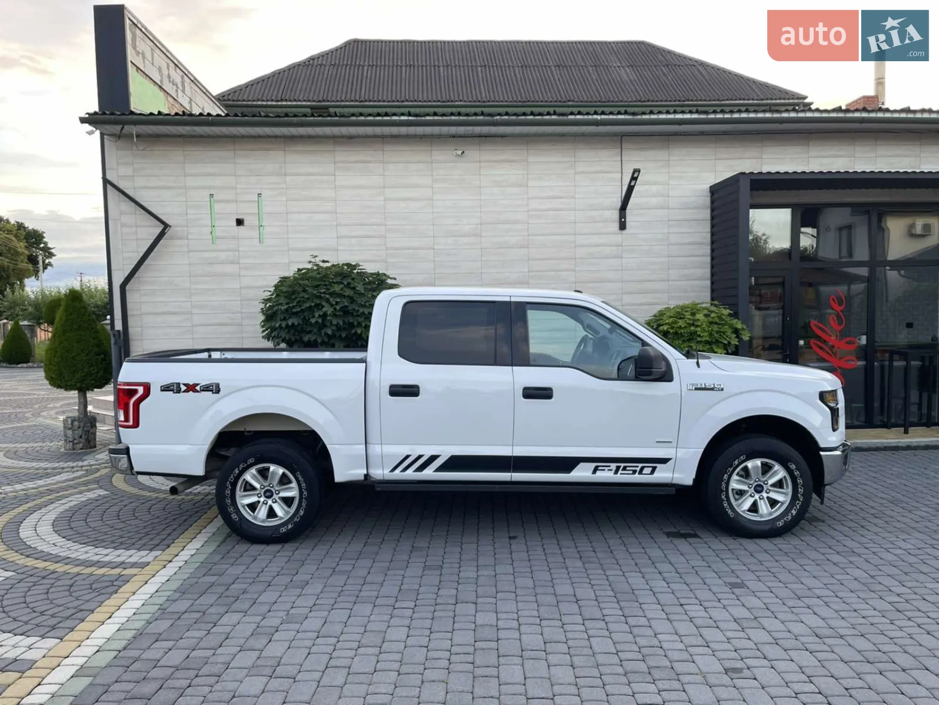 2017 Ford F-150 - мініатюра 8