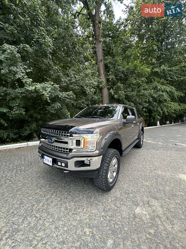 Пикап Ford F-150 2018 в 