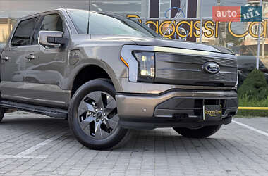 Пикап Ford F-150 2022 в 