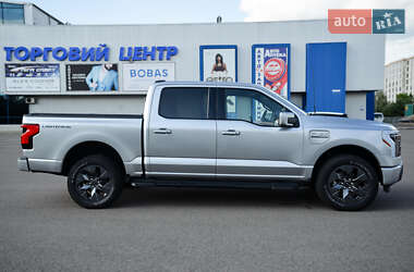 Пикап Ford F-150 2022 в 